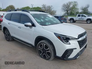 2023 Subaru Ascent Touring z VIN 4S4WMAWD5P3437317, wystawiony jako IAAI lot #42211012 z przebiegiem 28 117 mil mil oraz . Historia ofert i sprzedaży dostępna na DreamBid. Obrazek 1.