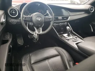 2022 Alfa Romeo Giulia with VIN ZARFANAN8N7657180, listed as a Copart auction lot 71951794 with 59,024 mi miles and Salvage Title. Bid and sale history available at carsss.com. Image 8.
