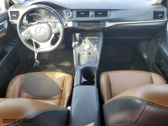 2014 Lexus CT 200h Hybrid with VIN JTHKD5BH8E2183025, listed as a Copart auction lot 43356855 with 148,918 mi miles and Clean Title. Bid and sale history available at carsss.com. Image 8.