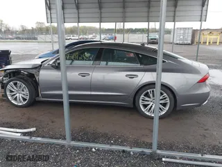 2019 Audi A7 Prestige with VIN WAUS2AF26KN096155, listed as a IAAI auction lot 42012957 with 28,576 mi miles. Bid and sale history available at carsss.com. Image 14.