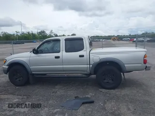 2003 Toyota Tacoma PreRunner z VIN 5TEGN92N83Z199770, wystawiony jako IAAI lot #42421500 z przebiegiem 434 572 mil mil oraz . Historia ofert i sprzedaży dostępna na DreamBid. Obrazek 14.