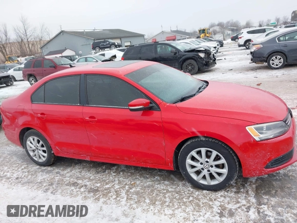 2012 Volkswagen Jetta SE с VIN 3VWDX7AJ0CM355083, выставлен на аукционе IAAI как лот 41396037 с пробегом 197 520 миль миль и . История ставок и продаж доступна на DreamBid. Изображение 13.