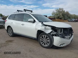 2016 Nissan Pathfinder SV with VIN 5N1AR2MM6GC620861, listed as a IAAI auction lot 40501234 with 107,424 mi miles and . Bid and sale history available at DreamBid. Image 1.