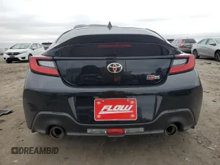 2024 Toyota GR86 Premium with VIN JF1ZNBE13R9758998, listed as a Copart auction lot 85539374 with 7,260 mi miles and Salvage Title. Bid and sale history available at carsss.com. Image 6.