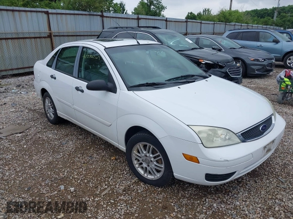 2007 Ford Focus S z VIN 1FAFP34N07W236755, wystawiony jako IAAI lot #42536269 z przebiegiem 116 074 mil mil oraz . Historia ofert i sprzedaży dostępna na DreamBid. Obrazek 1.