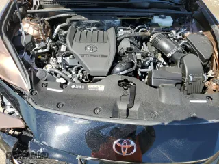 2025 Toyota Crown Platinum with VIN JTDAFAAF5S3010584, listed as a Copart auction lot 69725814 with 1,316 mi miles and Salvage Title. Bid and sale history available at carsss.com. Image 12.