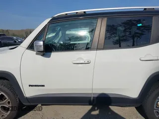 2018 Jeep Renegade Limited with VIN ZACCJBDBXJPG75982, listed as a IAAI auction lot 41917346 with 57,465 mi miles and . Bid and sale history available at DreamBid. Image 14.
