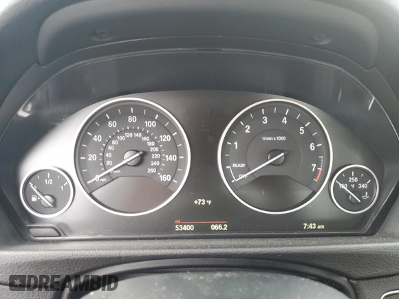 2015 BMW 3 Series 328i xDrive with VIN WBA3B5C59FF963090, listed as a Copart auction lot 62579735 with 53,400 mi miles and Salvage title. Bid and sale history available at DreamBid. Image 9.
