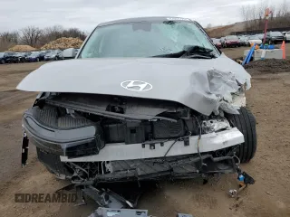 2022 Hyundai Ioniq 5 Limited z VIN KM8KRDAF0NU089802, wystawiony jako Copart lot #50336075 z przebiegiem Nie podano mil oraz Szkoda całkowita • Salvage title. Historia ofert i sprzedaży dostępna na DreamBid. Obrazek 5.