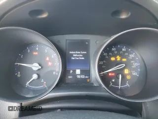 2021 Toyota C-HR LE z VIN NMTKHMBX5MR131252, wystawiony jako Copart lot #44527145 z przebiegiem 56 103 mil mil oraz Tytuł czysty. Historia ofert i sprzedaży dostępna na DreamBid. Obrazek 9.