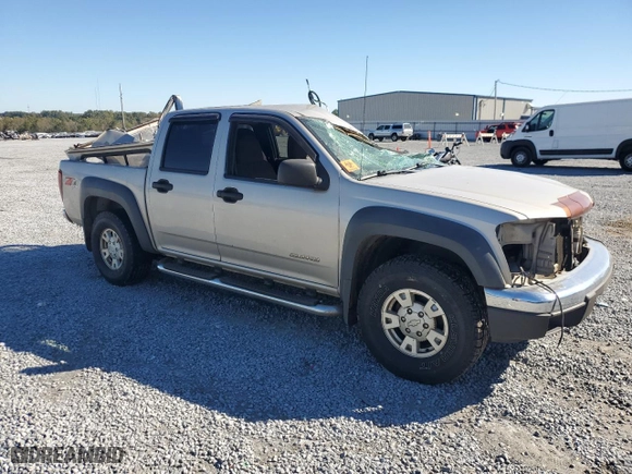 2005 Chevrolet Colorado 1SF LS Z71 with VIN 1GCDT136158147435, listed as a Copart auction lot 76350334 with 0 mi miles and Salvage Title. Bid and sale history available at carsss.com. Image 4.