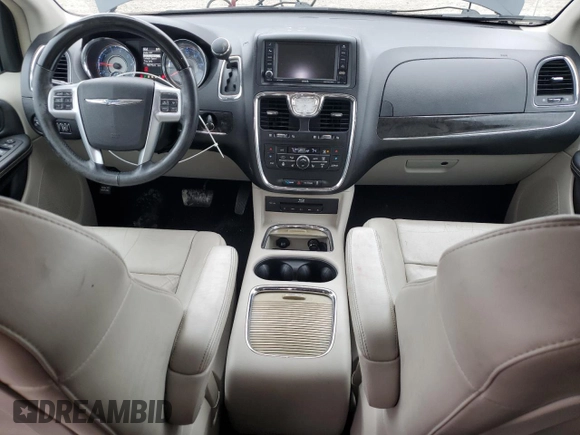 2014 Chrysler Town & Country Limited with VIN 2C4RC1GG8ER115739, listed as a Copart auction lot 85434314 with 96,775 mi miles and Clean Title. Bid and sale history available at DreamBid. Image 8.