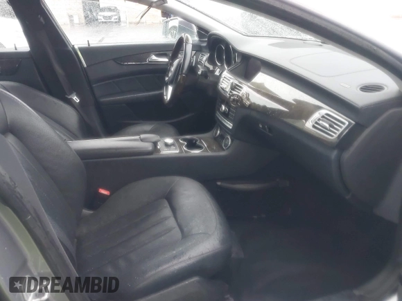 2013 Mercedes-Benz CLS 550 z VIN WDDLJ7DB0DA060218, wystawiony jako IAAI lot #40945299 z przebiegiem 190 379 mil mil oraz . Historia ofert i sprzedaży dostępna na DreamBid. Obrazek 5.