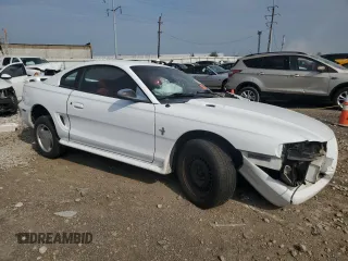 1995 Ford Mustang with VIN 1FALP4046SF222597, listed as a Copart auction lot 68435454 with 44,186 mi miles and Salvage Title. Bid and sale history available at carsss.com. Image 4.