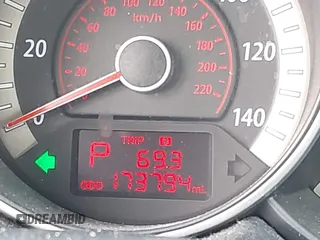 2010 Kia Forte EX z VIN KNAFU4A29A5881479, wystawiony jako IAAI lot #41618116 z przebiegiem 173 794 mil mil oraz . Historia ofert i sprzedaży dostępna na DreamBid. Obrazek 16.