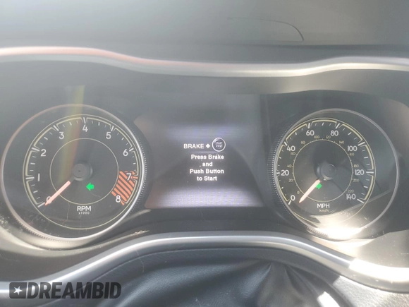 2014 Jeep Cherokee Limited z VIN 1C4PJLDS2EW261465, wystawiony jako Copart lot #62859445 z przebiegiem Nie podano mil oraz Szkoda całkowita • Salvage title. Historia ofert i sprzedaży dostępna na DreamBid. Obrazek 9.