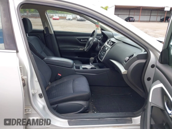 2017 Nissan Altima SV z VIN 1N4AL3AP1HC291908, wystawiony jako IAAI lot #42364395 z przebiegiem 207 453 mil mil oraz . Historia ofert i sprzedaży dostępna na DreamBid. Obrazek 5.