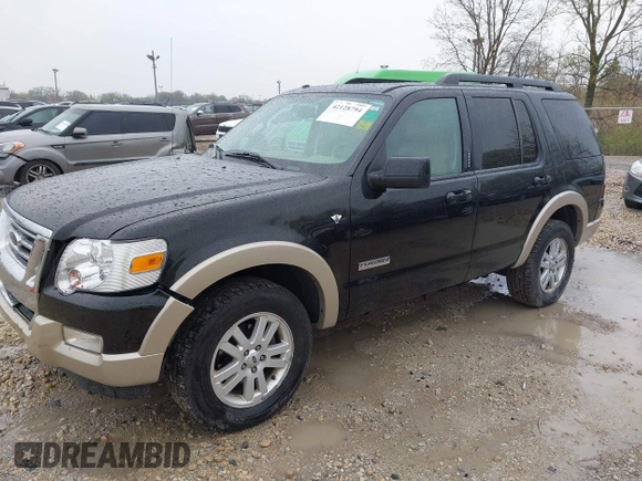 2008 Ford Explorer Eddie Bauer z VIN 1FMEU74898UA65738, wystawiony jako IAAI lot #42128794 z przebiegiem 191 042 mil mil oraz . Historia ofert i sprzedaży dostępna na DreamBid. Obrazek 17.