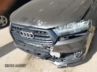 2019 Audi Q7 Prestige z VIN WA1VABF78KD018836, wystawiony jako IAAI lot #42189206 z przebiegiem 83 737 mil mil oraz . Historia ofert i sprzedaży dostępna na DreamBid. Obrazek 6.
