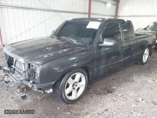2005 Chevrolet Silverado 1500 LS with VIN 2GCEC19V151298149, listed as a IAAI auction lot 41904701 with 260,054 mi miles. Bid and sale history available at carsss.com. Image 18.