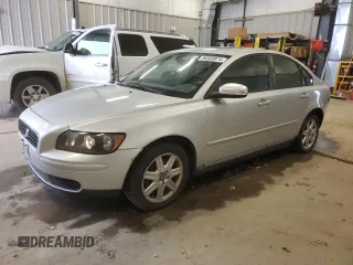 2007 Volvo S40 2.4L with VIN YV1MS390072270340, listed as a Copart auction lot 86585874 with 147,825 mi miles and Clean Title. Bid and sale history available at carsss.com. Image 1.