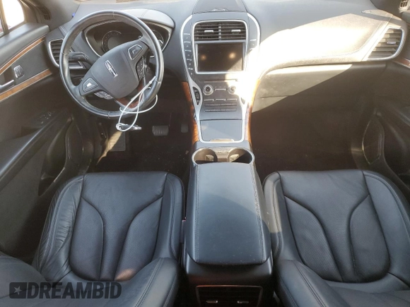 2016 Lincoln MKX Reserve with VIN 2LMTJ6LR9GBL51411, listed as a Copart auction lot 51974655 with 26,018 mi miles and Clean Title. Bid and sale history available at DreamBid. Image 8.