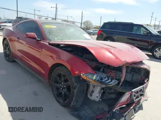2018 Ford Mustang EcoBoost z VIN 1FA6P8TH2J5137943, wystawiony jako IAAI lot #41782395 z przebiegiem 148 809 mil mil oraz . Historia ofert i sprzedaży dostępna na DreamBid. Obrazek 1.