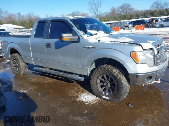 2013 Ford F-150 XL z VIN 1FTFX1EF6DFA27764, wystawiony jako IAAI lot #41255211 z przebiegiem 169 682 mil mil oraz . Historia ofert i sprzedaży dostępna na DreamBid. Obrazek 13.