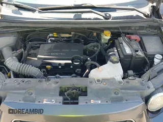 2012 Chevrolet Sonic LT z VIN 1G1JC6SB5C4199131, wystawiony jako IAAI lot #42616255 z przebiegiem 125 762 mil mil oraz . Historia ofert i sprzedaży dostępna na DreamBid. Obrazek 12.