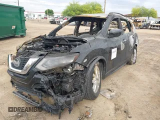2020 Nissan Rogue SV z VIN JN8AT2MV6LW139763, wystawiony jako IAAI lot #42044703 z przebiegiem Nie podano mil oraz . Historia ofert i sprzedaży dostępna na DreamBid. Obrazek 2.