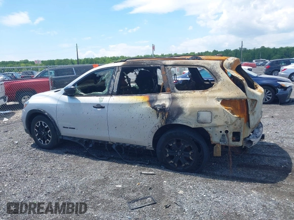 2020 Nissan Pathfinder SV с VIN 5N1DR2BM7LC638599, выставлен на аукционе IAAI как лот 42225304 с пробегом 8 миль миль и . История ставок и продаж доступна на DreamBid. Изображение 13.