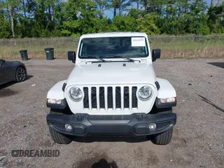 2021 Jeep Gladiator Overland z VIN 1C6HJTFG3ML584038, wystawiony jako IAAI lot #42634959 z przebiegiem 21 843 mil mil oraz . Historia ofert i sprzedaży dostępna na DreamBid. Obrazek 11.