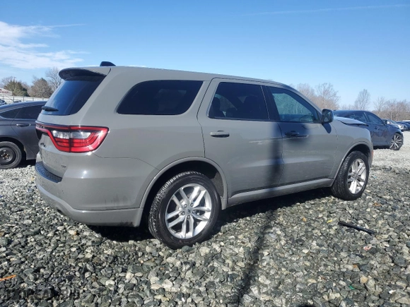 2024 Dodge Durango GT Plus with VIN 1C4RDJDG4RC152688, listed as a Copart auction lot 47193785 with NaN miles and Salvage Title. Bid and sale history available at carsss.com. Image 3.