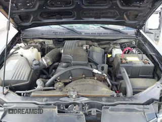 2006 Chevrolet Colorado LS z VIN 1GCCS148268275649, wystawiony jako IAAI lot #42142961 z przebiegiem 191 583 mil mil oraz . Historia ofert i sprzedaży dostępna na DreamBid. Obrazek 10.