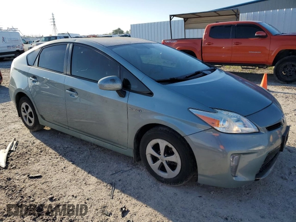 2015 Toyota Prius Four with VIN JTDKN3DU7F1954742, listed as a Copart auction lot 51342985 with 115,529 mi miles and Clean Title. Bid and sale history available at DreamBid. Image 4.