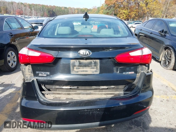 2016 Kia Forte EX z VIN KNAFX4A86G5528170, wystawiony jako IAAI lot #40976618 z przebiegiem 131 963 mil mil oraz . Historia ofert i sprzedaży dostępna na DreamBid. Obrazek 16.