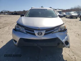 2015 Toyota RAV4 LE with VIN JTMBFREV0FD145119, listed as a Copart auction lot 53460915 with 123,697 mi miles and Clean Title. Bid and sale history available at DreamBid. Image 5.