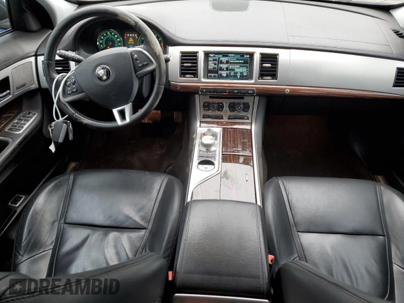 2014 Jaguar XF V6 SC with VIN SAJWJ0EF8E8U20460, listed as a Copart auction lot 43405755 with 83,834 mi miles and Salvage Title. Bid and sale history available at carsss.com. Image 8.