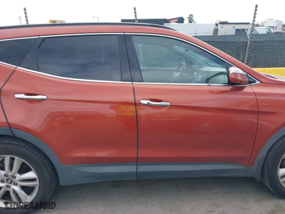 2013 Hyundai Santa Fe 2.0T Sport with VIN 5XYZUDLA3DG123041, listed as a IAAI auction lot 42004611 with 141,484 mi miles. Bid and sale history available at carsss.com. Image 13.