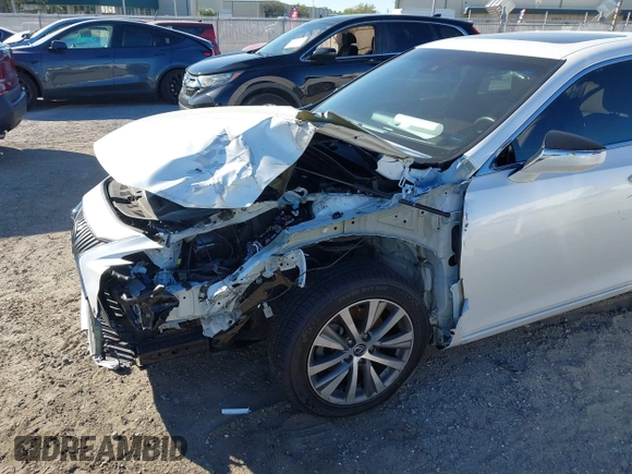 2021 Lexus ES with VIN 58ACZ1B14MU085278, listed as a IAAI auction lot 41813611 with 40,011 mi miles. Bid and sale history available at carsss.com. Image 17.