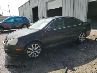 2006 Volkswagen Jetta 2.5L с VIN 3VWRF71K66M799753, выставлен на аукционе Copart как лот 57605525 с пробегом 153 274 миль миль и Списание • Salvage title. История ставок и продаж доступна на DreamBid. Изображение 1.