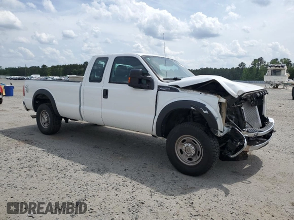 2015 Ford F-250 XLT with VIN 1FT7X2B68FED35574, listed as a Copart auction lot 53776475 with 170,591 mi miles and Salvage Title. Bid and sale history available at DreamBid. Image 4.
