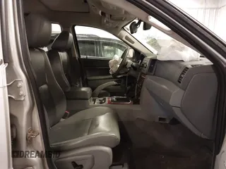 2007 Jeep Grand Cherokee Limited with VIN 1J8HR58P07C574882, listed as a IAAI auction lot 41871194 with 160,055 mi miles and . Bid and sale history available at DreamBid. Image 5.