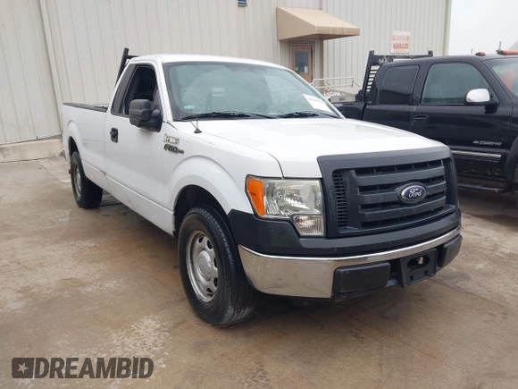 2012 Ford F-150 XL with VIN 1FTMF1CM0CKD89431, listed as a IAAI auction lot 41843682 with 217,032 mi miles. Bid and sale history available at carsss.com. Image 1.