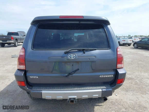 2004 Toyota 4Runner Limited with VIN JTEBU17RX48019309, listed as a IAAI auction lot 41866384 with 214,584 mi miles. Bid and sale history available at carsss.com. Image 17.