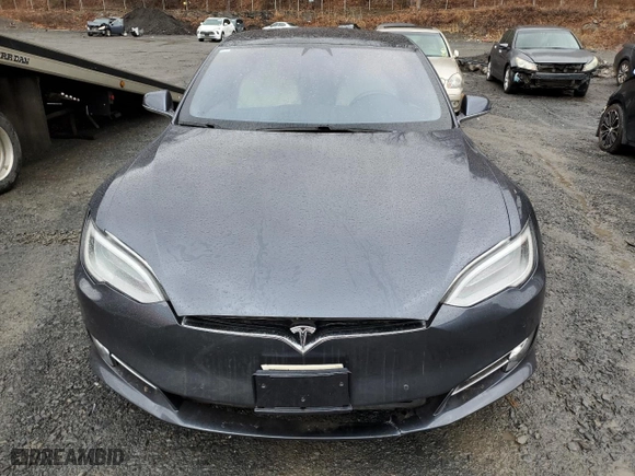 2020 Tesla Model S Long Range with VIN 5YJSA1E25LF369772, listed as a Copart auction lot 48212575 with NaN miles and Non Repairable. Bid and sale history available at carsss.com. Image 5.