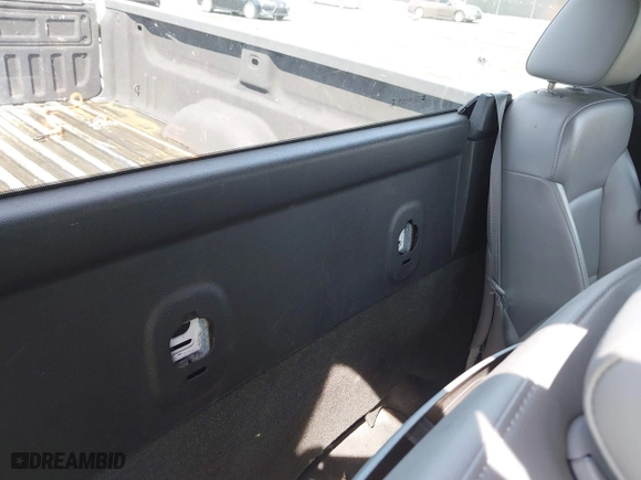 2015 Chevrolet Silverado 1500 Work Truck with VIN 1GCNCPEH3FZ330515, listed as a IAAI auction lot 41925898 with 215,152 mi miles. Bid and sale history available at carsss.com. Image 8.