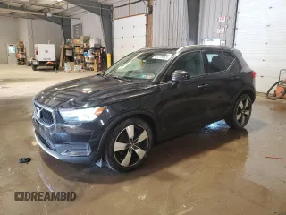 2020 Volvo XC40 Momentum with VIN YV4162UK4L2345595, listed as a Copart auction lot 49218855 with 80,141 mi miles and Salvage Title. Bid and sale history available at DreamBid. Image 1.