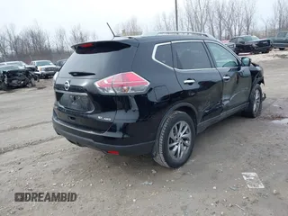 2015 Nissan Rogue SL with VIN 5N1AT2MV2FC868033, listed as a IAAI auction lot 41917999 with 99,547 mi miles. Bid and sale history available at carsss.com. Image 4.