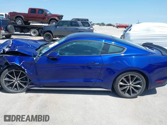 2016 Ford Mustang EcoBoost with VIN 1FA6P8TH1G5262053, listed as a IAAI auction lot 39328019 with 129,567 mi miles. Bid and sale history available at carsss.com. Image 13.